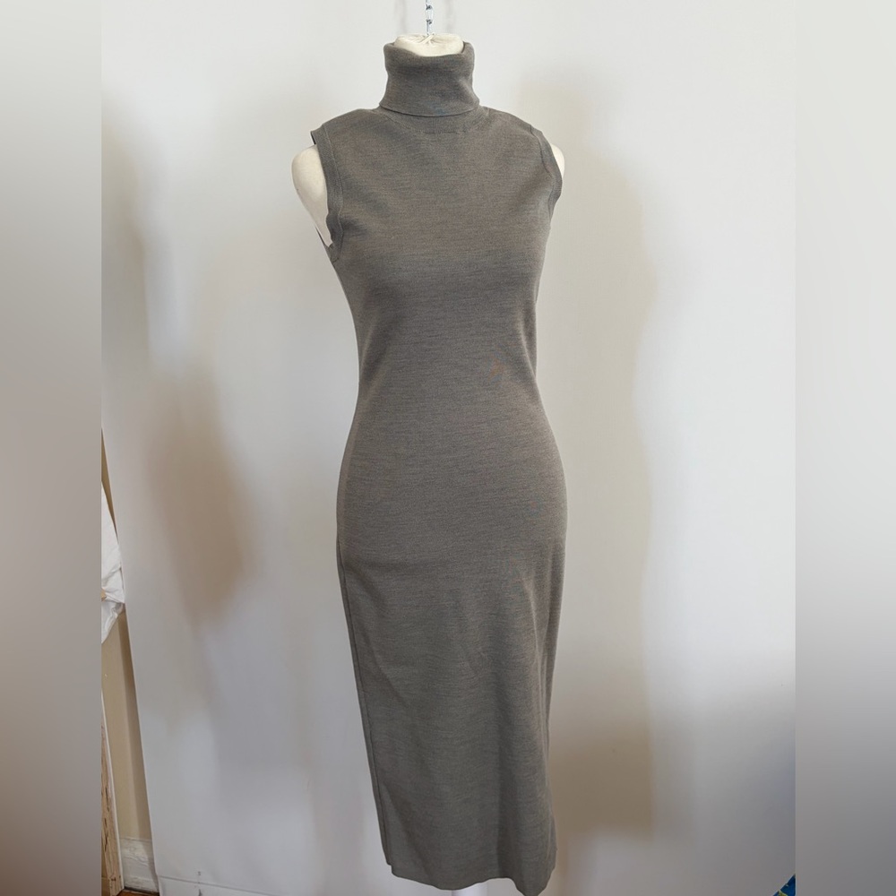 Ralph Lauren Purple Label Merino Sleeveless Turtleneck Maxi Dress - Grau